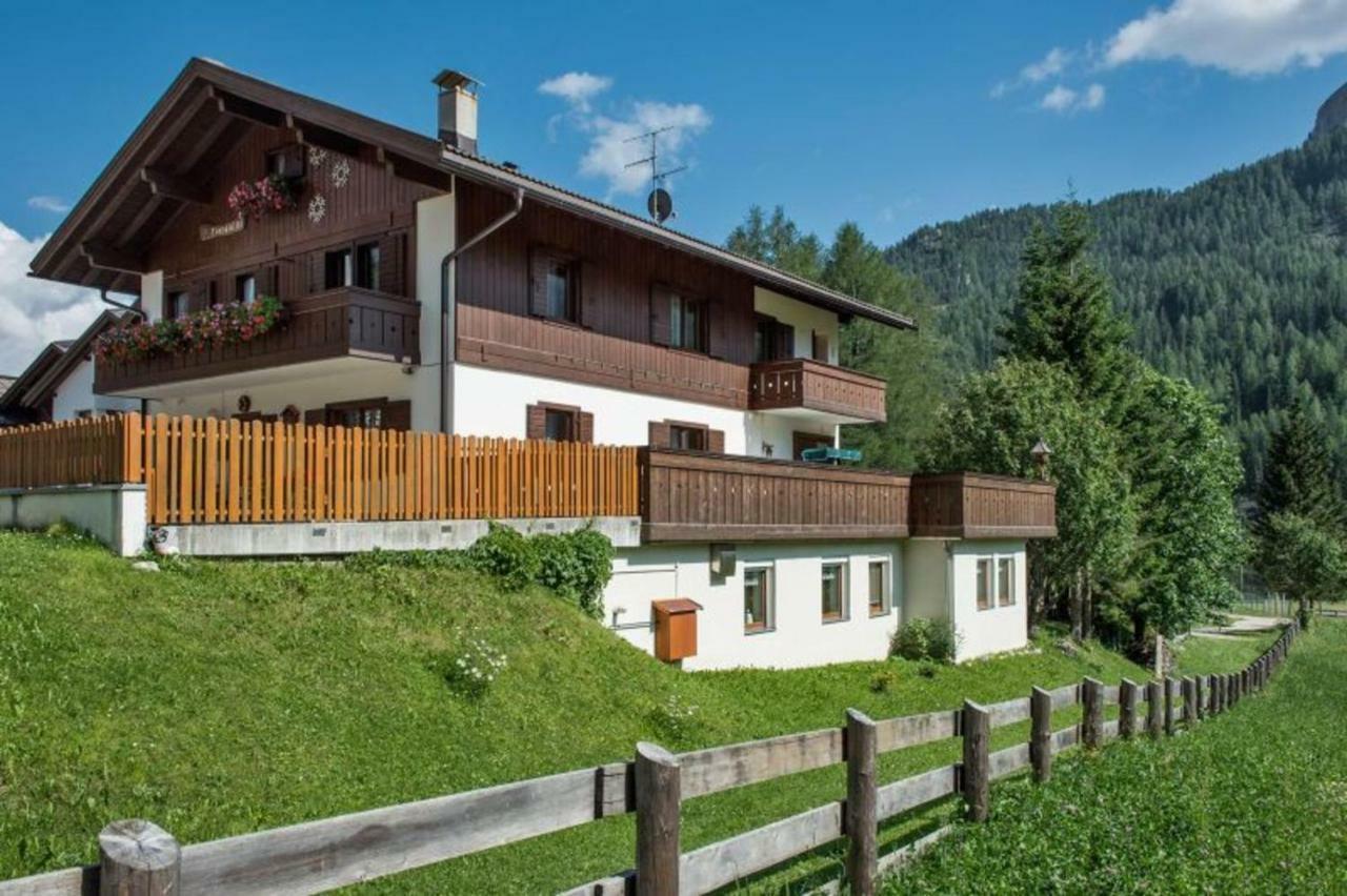 Apartments Fiordalisi Kolfuschg Exterior foto